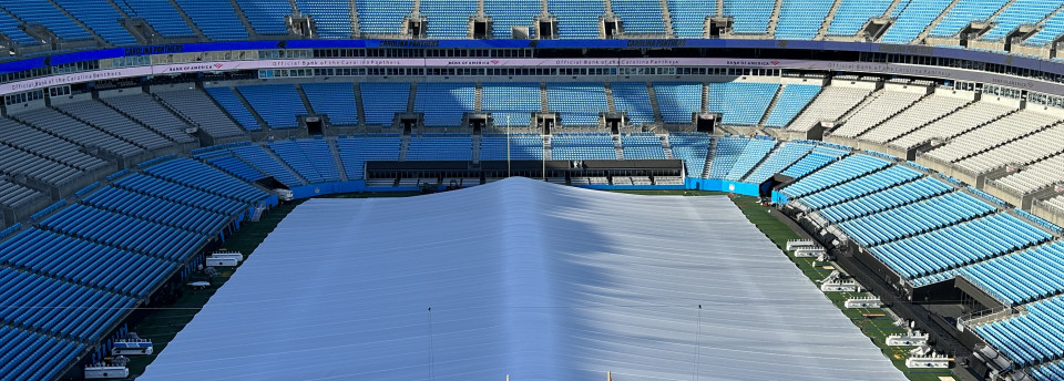 <a href=https://www.sportsandstadia.co.uk/slideshow/carolina-panthers-bank-of-america-stadium/>Carolina Panthers, Bank of America Stadium</a>